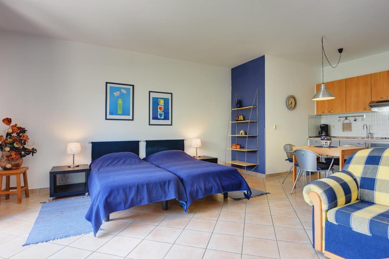 Apartments Villa Ana เมดูลิน ภายนอก รูปภาพ